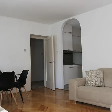 Apartment Sweet